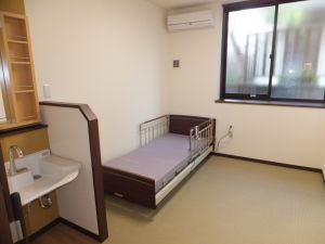 グループホーム あずま野施設 落ち着きの畳柄 居室 グループホーム あずま野施設 落ち着きの畳柄 居室